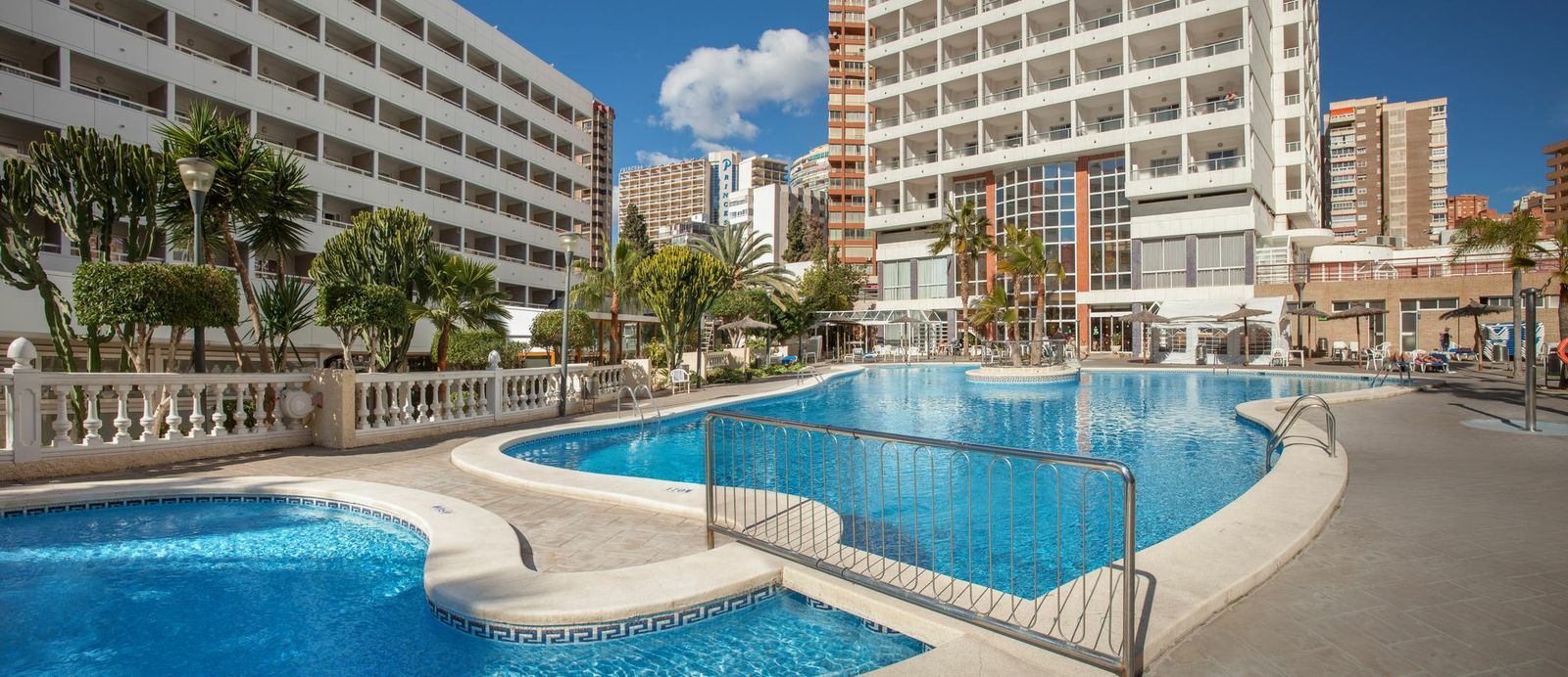 Poseidon Apart-hotel 3*